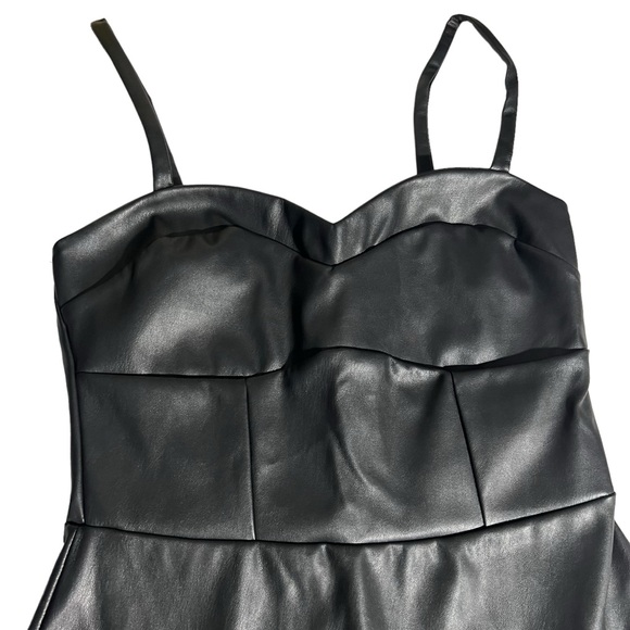 Popular Basics - Womens Pleather Ruffle Mini Dress Sz. SM - Picture 5 of 7